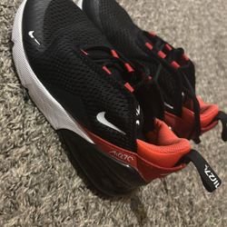 Nike 270 Size 13c
