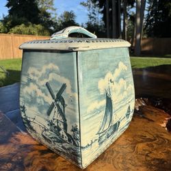 Vintage Royal Verkade Dutch Windmill Tin West Germany