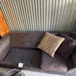 L Shaped Couch (includes All Pillows) With Ottoman