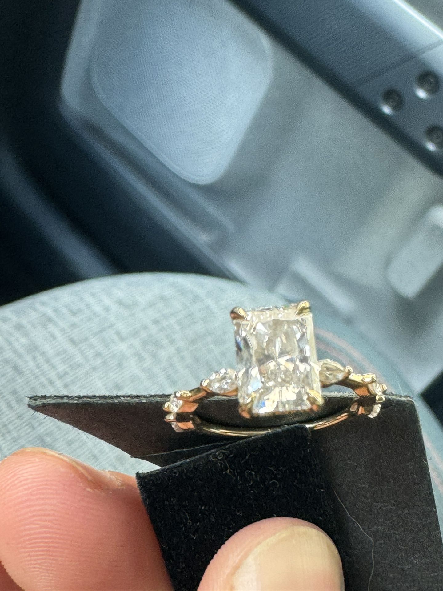 2.02 Carat Labgrown Diamond Engagement Ring 