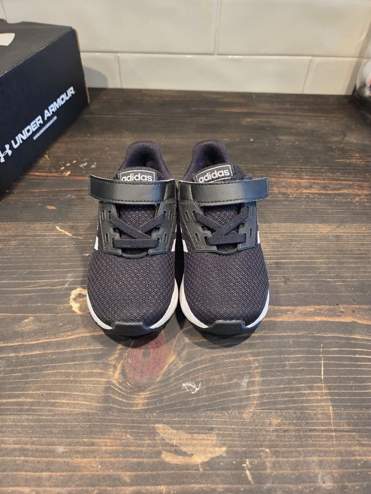 Toddler Boys Adidas Running Shoes!