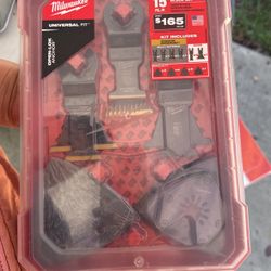 Milwaukee Universal Fit