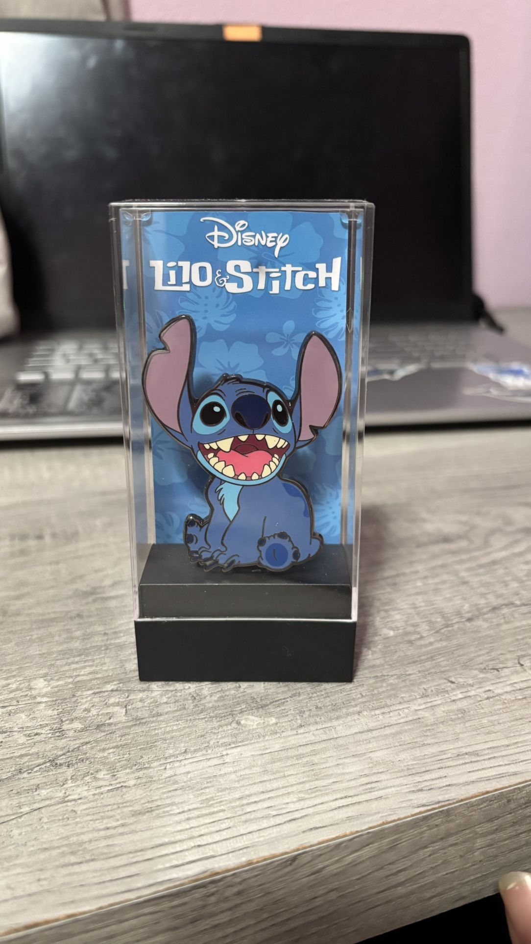 Collect Awesome Disney stitch pins