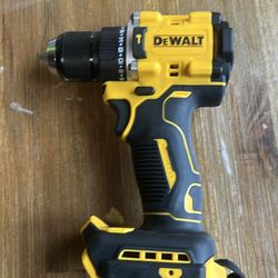Dewalt hammer drill/20v