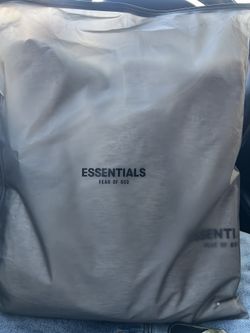 Essential Hoodie