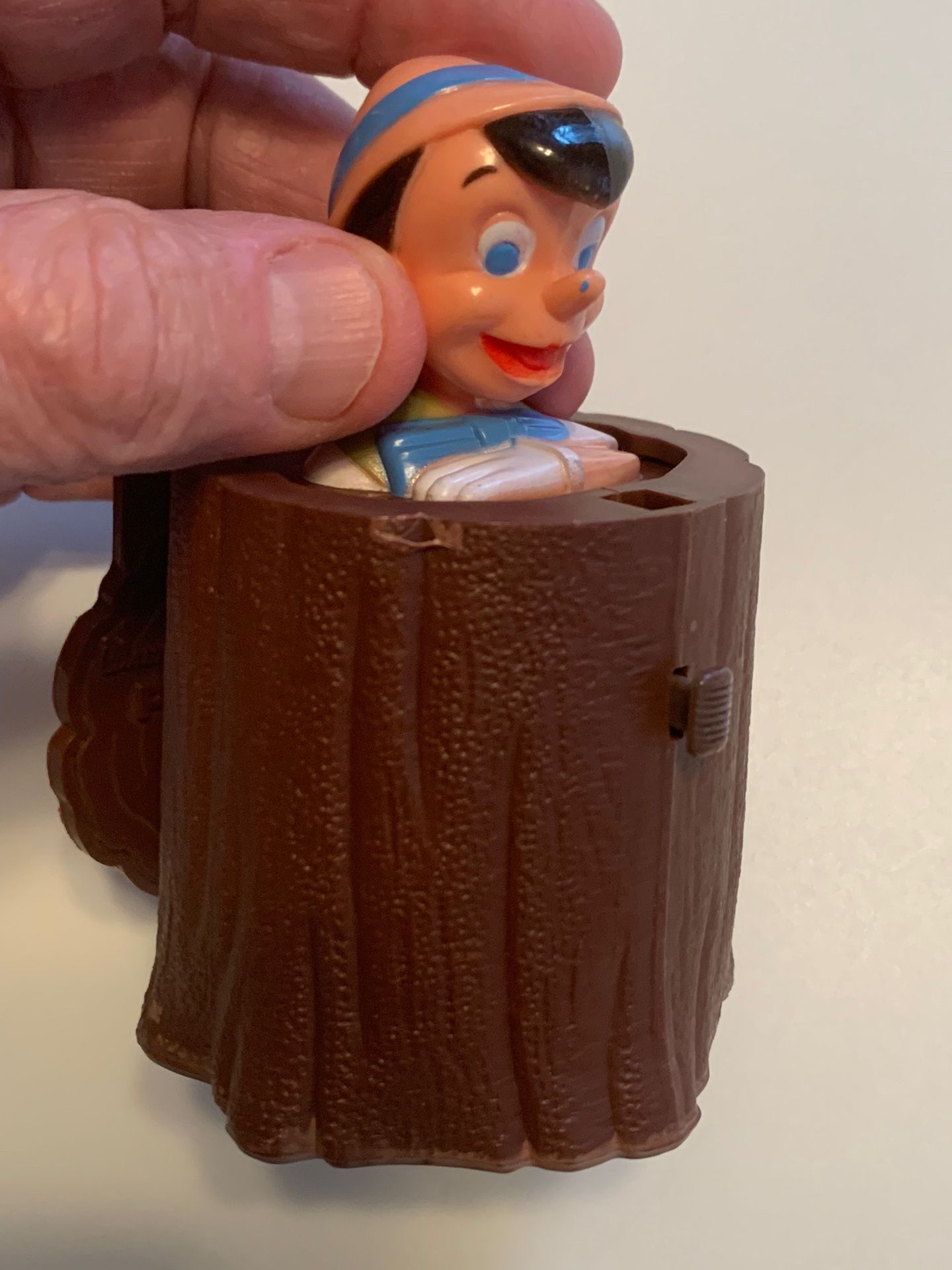 Vintage PINOCCHIO PUSH BUTTON POP-PAL #5994 made in Hong Kong