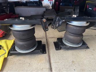 57215 Airlift Tow bags