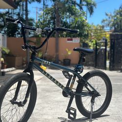 Haro “Leucadia” BMX Bike 20.5