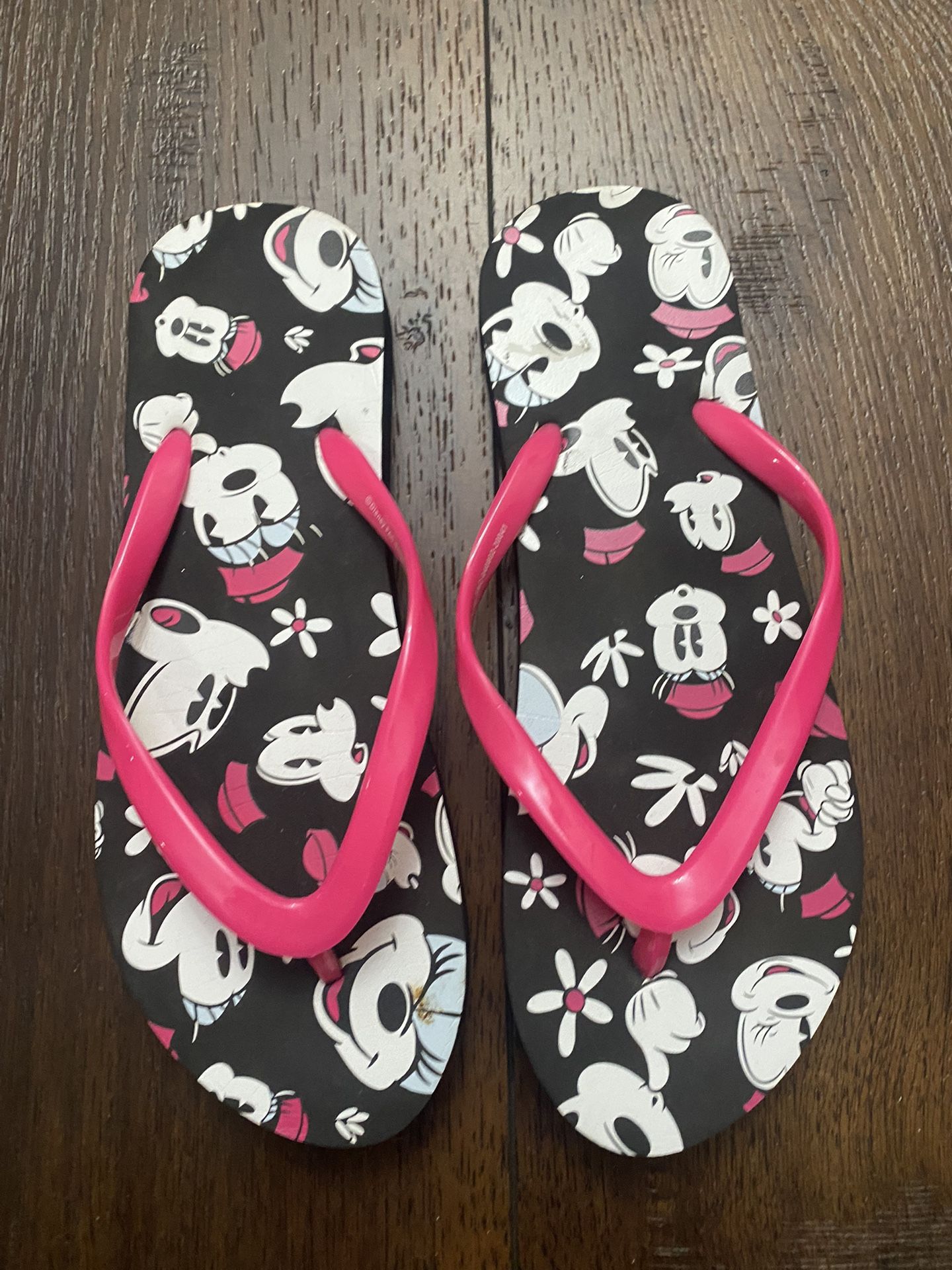 Womans Disney Minnie Mouse Flip Flop Sandals Size 7/8
