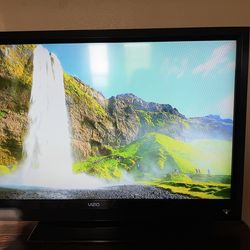 Vizio 47" 1080p LED TV