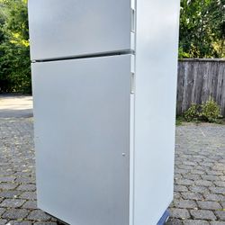 Refrigerator And Freezer 