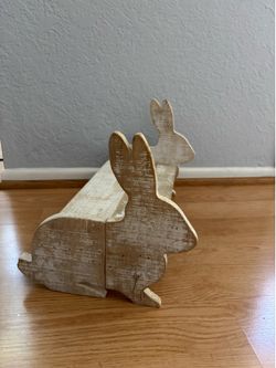 Home Decor Bunny Themed Shelf/Bench