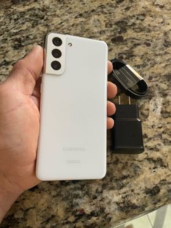 Samsung Galaxy S21 White 128gb Unlocked. Price is firm