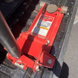 3.5 Ton Jack! 