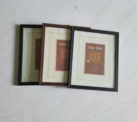 Freebie Friday!! - Classic Frame 8x10 Photo Frames Set of 3