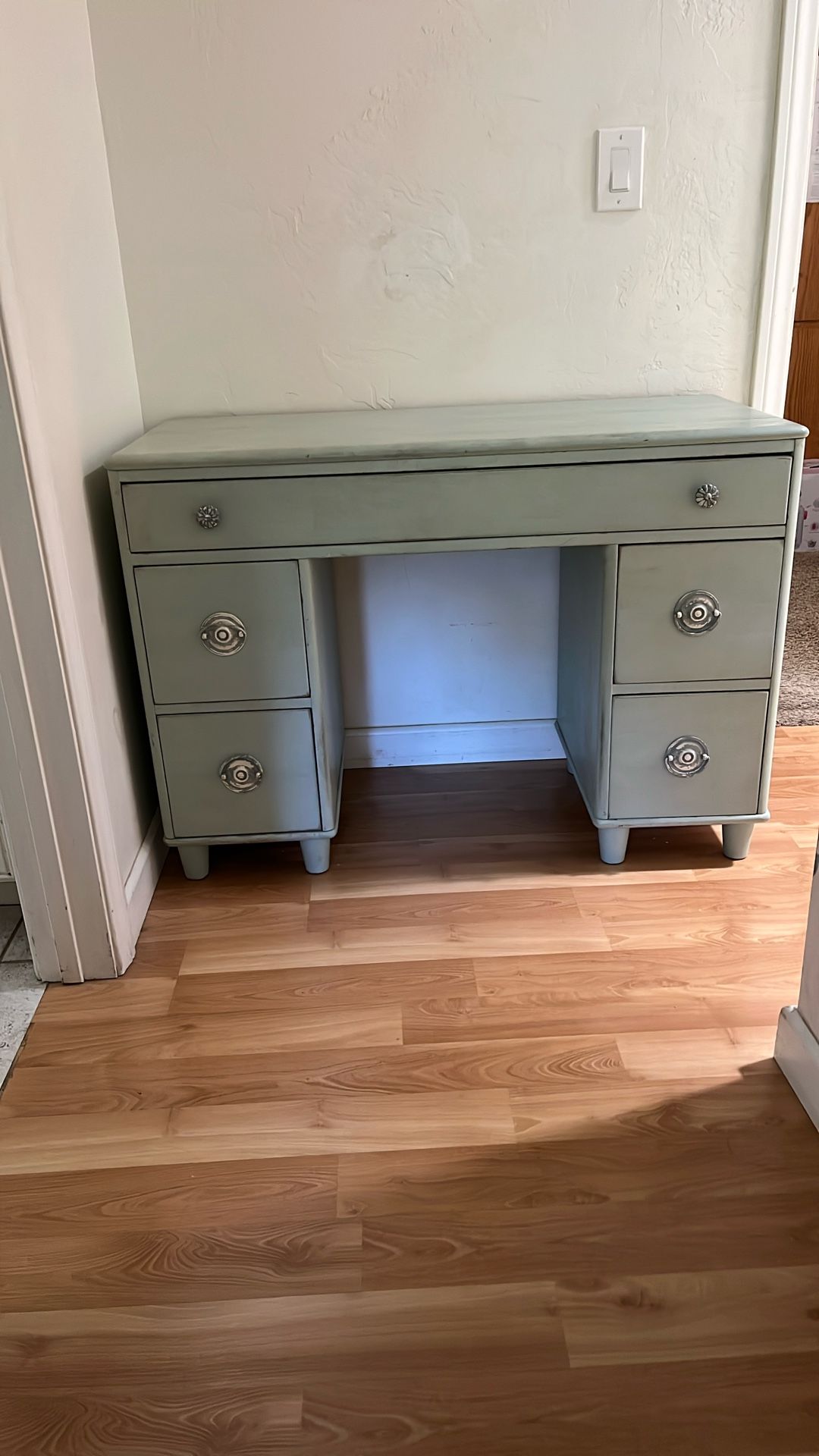 Vanity Desk