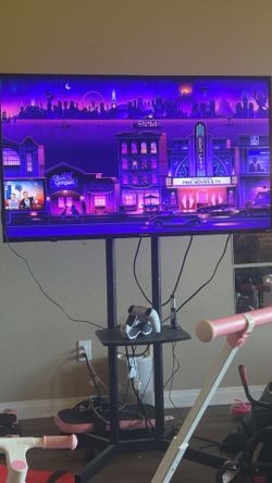 55 Inch Hisense Roku Tv With Portable Stand