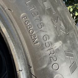 LT275/65/20 Michelin 10ply (2 Tires) $60.00/ Both 