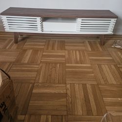 Modern TV Stand 