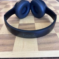 Black Beats Solo 3