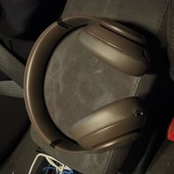 Beats  Studio Headphones Pro