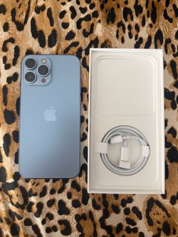 Apple iPhone 13 Pro Max Sierra Blue