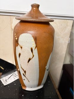 Vintage Ron Linn handcrafted ceramic lidded jar 14”T