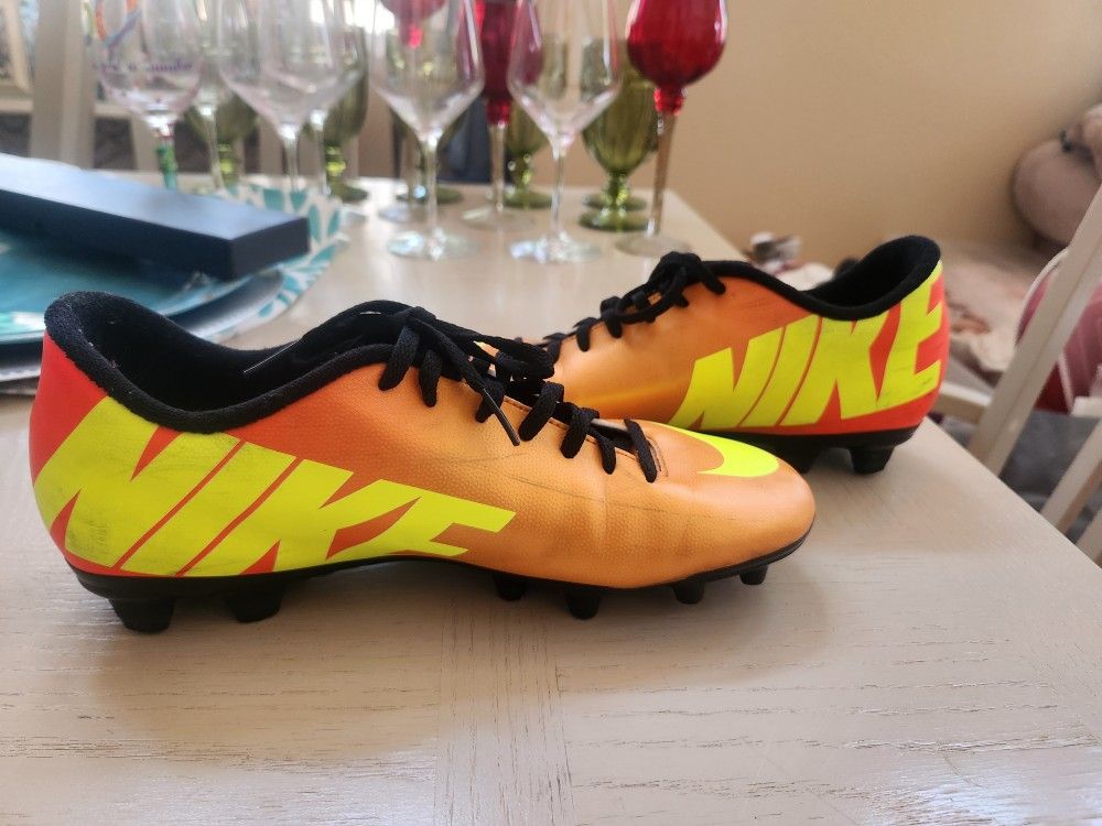 NIKE Mercurial Vapor IX Rare US  Soccer Cleats