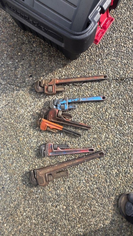 6 railroad shop pipe wrench US Ridgid