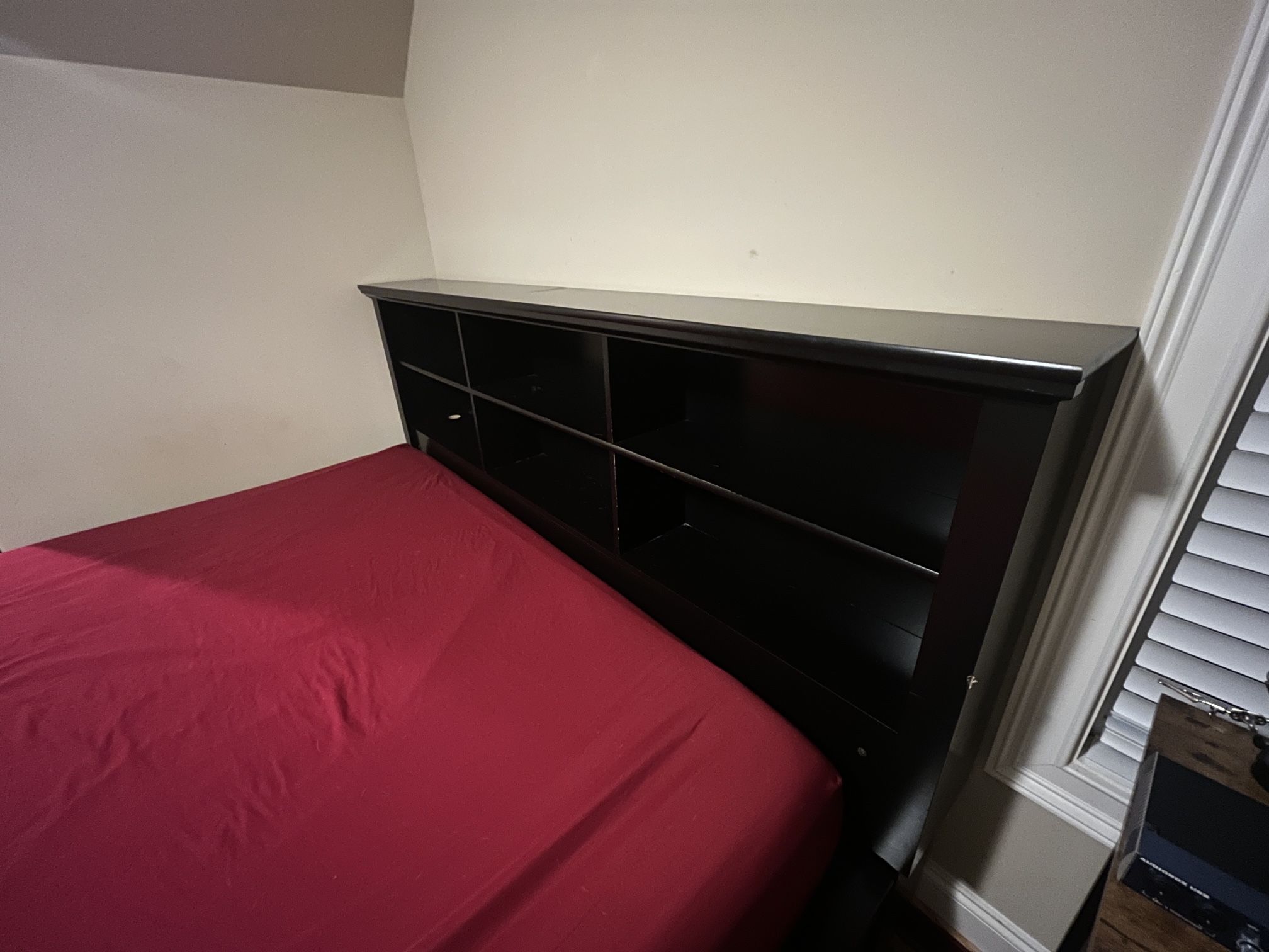 Ashley Furniture Bedroom Set – Full Size Bed w/ Hutch + Dresser