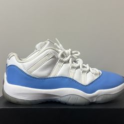 Jordan 11 UNC low
