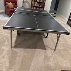 Stiga Aerotech Ping pong Table