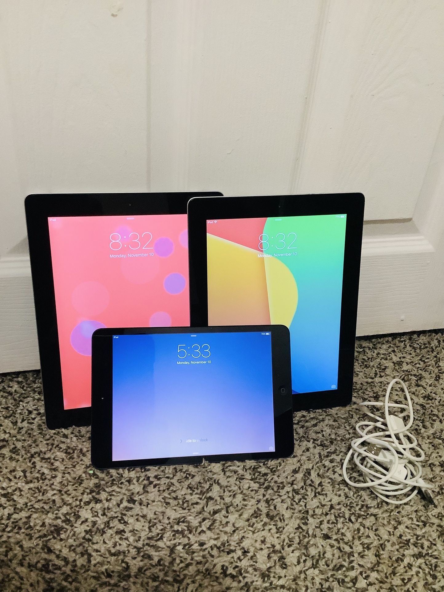 iPads / Mini Lot 3