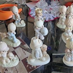 Precious Moments collection figures 
