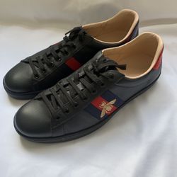 Used! Authentic! GUCCI MEN'S ACE EMBROIDERED SNEAKER