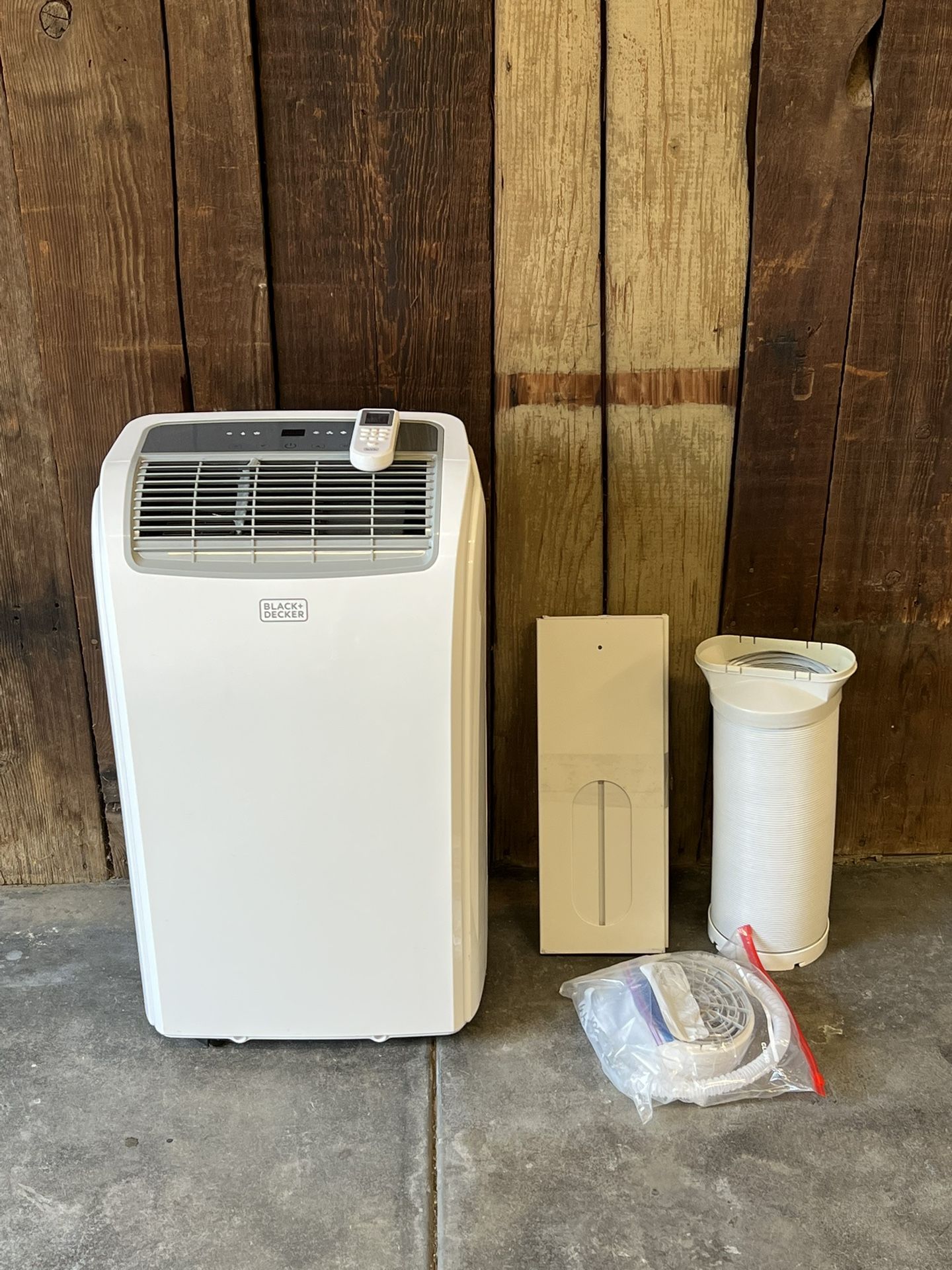 Black & Decker Portable AC Unit
