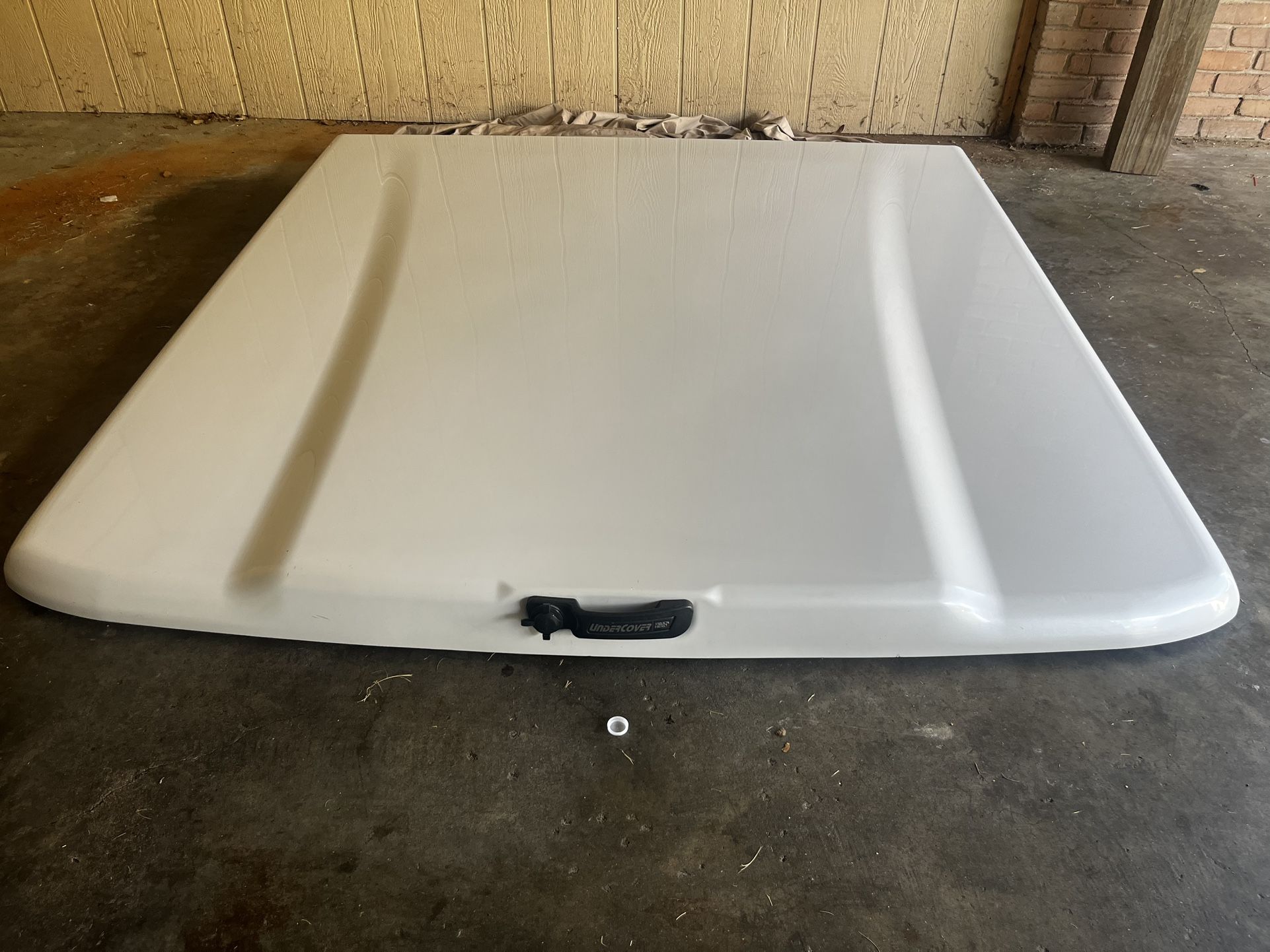 GMC Denali 1500 Bed Cover