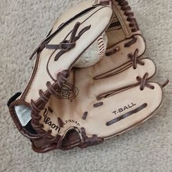 Wilson T-ball Glove Mitt For 4 And 5 Year Olds Leather