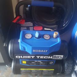 KOBALT ELECTRIC AIR COMPRESSOR......4.3 GALLON.....NEW 