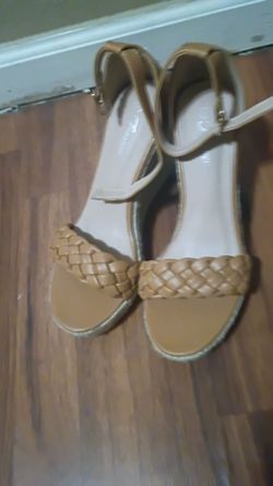 Women's wedged heels