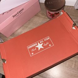 Converse - Chuck Taylor 