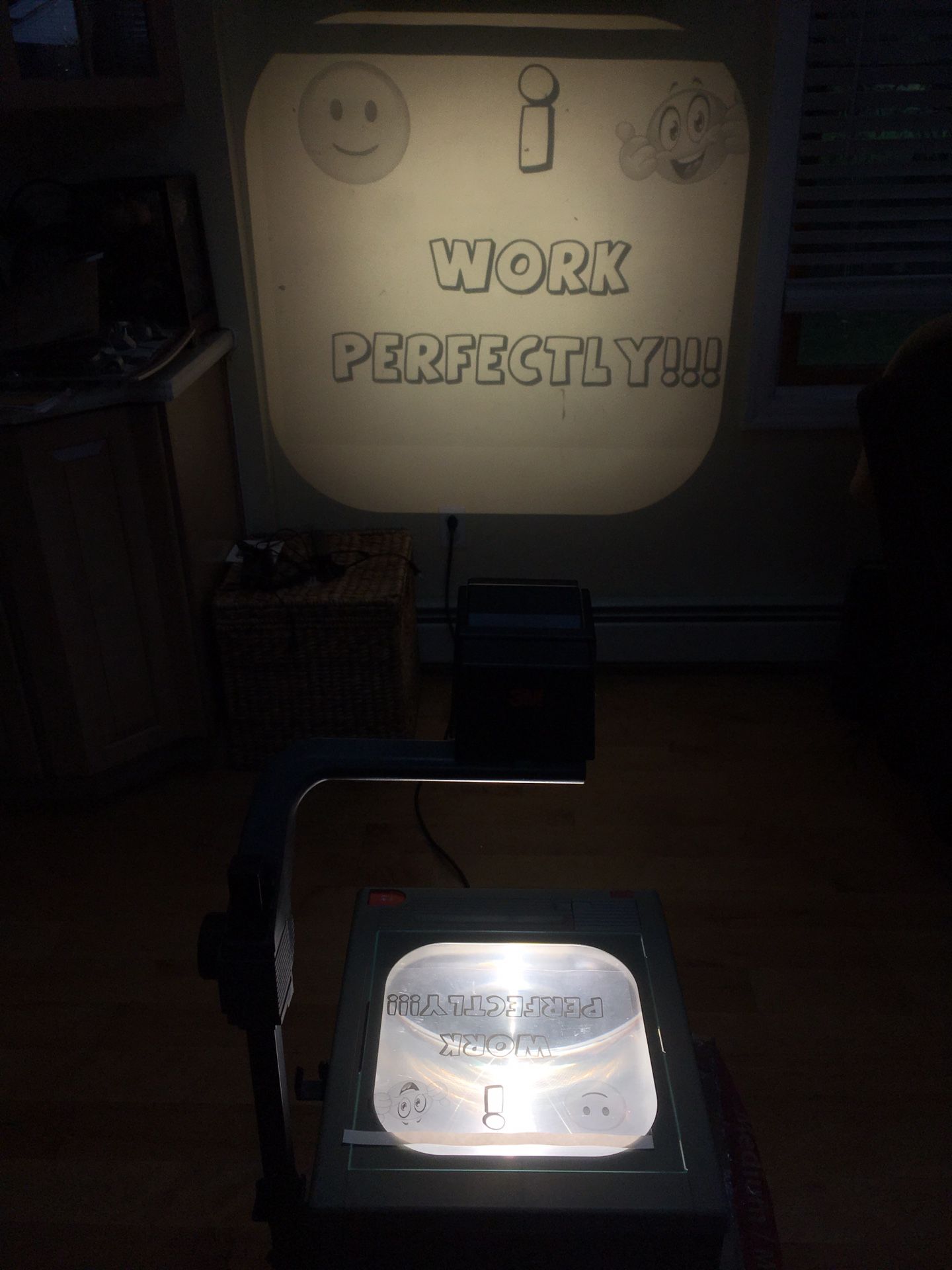 3M overhead projector.