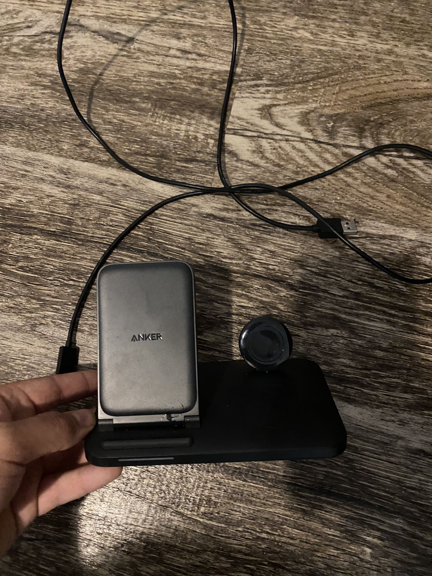 Anker Wireless Charging Station