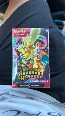 Ascended Hero’s booster bundle