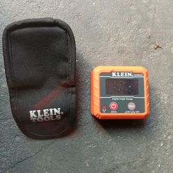 Klein Tools 935dag Digital Angle Gauge and Level