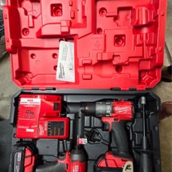 Milwaukee M18 Drill/impact Combo Kit 2997-22