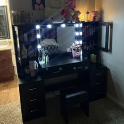 Black Vanity