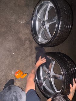 22 inch rims  all 4
