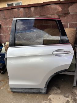 LEFT DRIVER SIDE REAR DOOR 2014 HONDA CR-V (SILVER) WITH HINGES