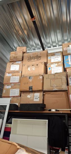3000 pieces  CELL PHONE CASES old models
